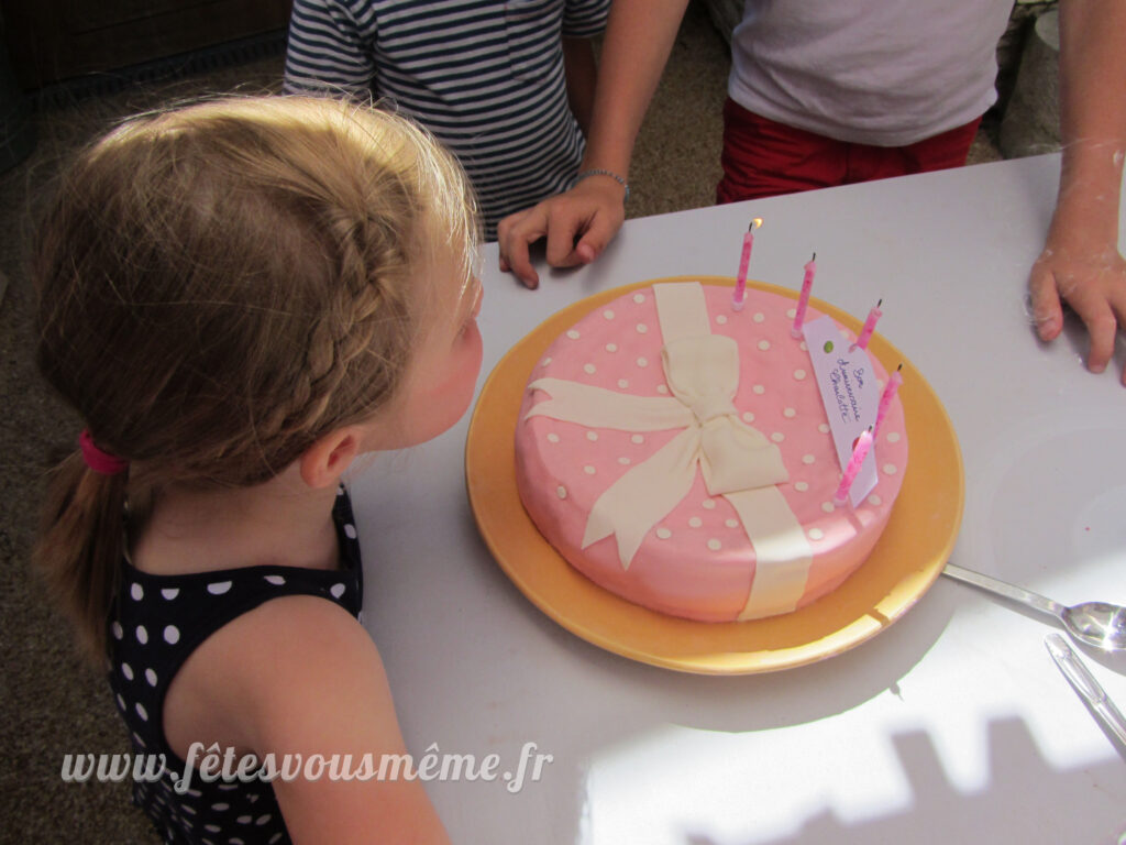 Gâteau arc en ciel - Fêtes vous même