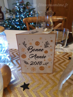 Table reveillon Noir & Or - carte menu